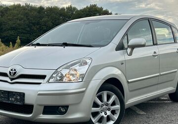 Toyota Corolla Verso 205.191 km 2.990 &euro; Neukirchen-Vluyn 47506