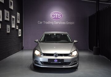 VW Golf 62.696 km 11.700 &euro; Düsseldorf 40476