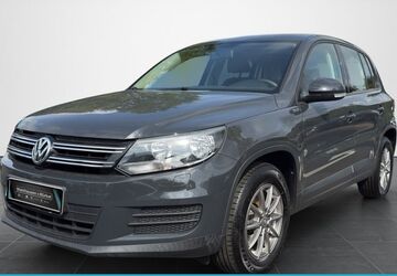 VW Tiguan 60.469 km 14.490 &euro; Viersen 41751
