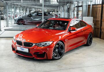 BMW M4 13.327 km 49.890 &euro; Düsseldorf 40591