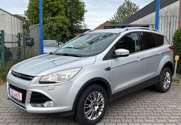 Ford Kuga 142.000 km 8.999 &euro; Willich 47877