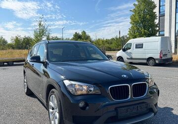 BMW X1 177.000 km 8.499 &euro; Düsseldorf 40231