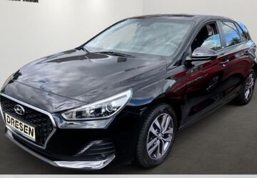 Hyundai i30 55.656 km 12.990 &euro; Mönchengladbach 41061