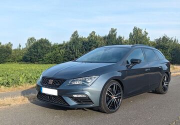 Seat Leon 87.938 km 22.190 &euro; Jüchen 41363