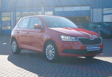 Skoda Fabia 57.700 km 8.990 &euro; Nettetal 41334