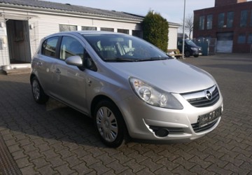 Opel Corsa 85.437 km 3.490 &euro; Düsseldorf 40233
