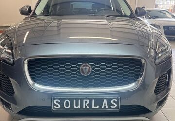Jaguar E-Pace 160.000 km 9.990 &euro; Düsseldorf 40599