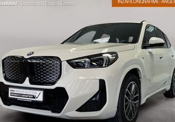 BMW iX1 43.228 km 37.799 &euro; Düsseldorf 40237