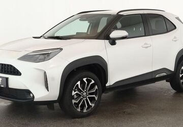 Toyota Yaris Cross 20.600 km 23.684 &euro; Düsseldorf 40233