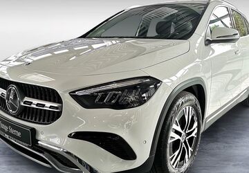 Mercedes-Benz GLA 180 9.165 km 36.783 &euro; Mönchengladbach 41238