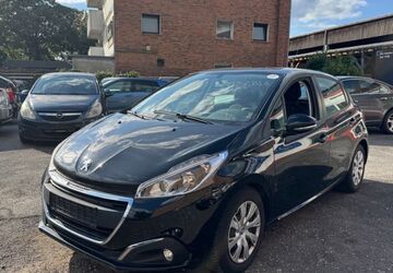Peugeot 208 120.000 km 4.750 &euro; Düsseldorf 40227