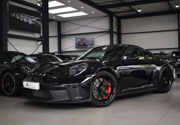 Porsche 992 1.570 km 199.992 &euro; Meerbusch 40667