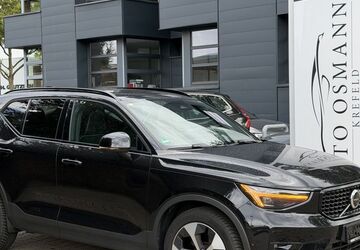Volvo XC40 15.320 km 31.950 &euro; Krefeld 47805