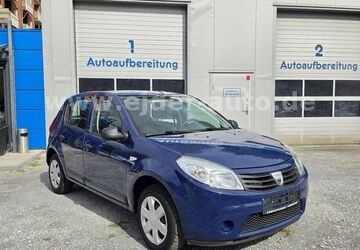 Dacia Sandero 100.000 km 2.999 &euro; Düsseldorf 40589