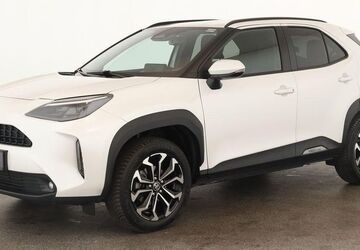 Toyota Yaris Cross 33.100 km 22.984 &euro; Düsseldorf 40233