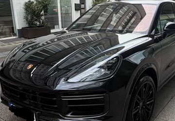 Porsche Cayenne 150.000 km 70.800 &euro; Krefeld 47799