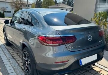 Mercedes-Benz GLC 300 135.000 km 22.770 &euro; Düsseldorf Urdenbach 40597