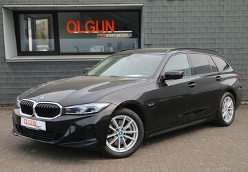 BMW 320 120.357 km 20.490 &euro; Neuss 41469