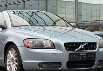 Volvo C70 137.446 km 7.490 &euro; Mönchengladbach 41068