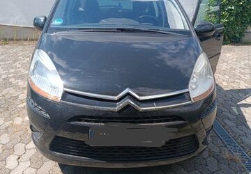 Citroen C4 Picasso 104.800 km 3.000 &euro; Krefeld 47839