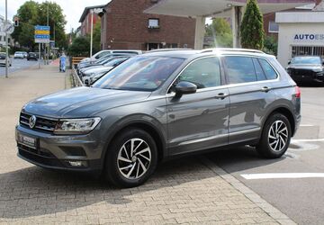 VW Tiguan 85.000 km 18.900 &euro; Neuss 41468
