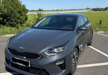 Kia ceed / Ceed 86.000 km 16.290 &euro; Grevenbroich 41516