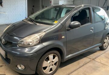 Toyota Aygo (X) 125.190 km 5.499 &euro; Mönchengladbach 41238