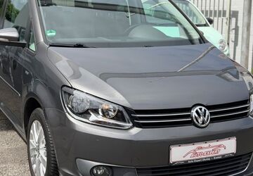 VW Touran 208.000 km 7.990 &euro; Krefeld 47807