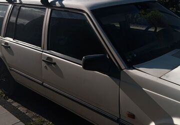 Volvo 945 276.290 km 2.500 &euro; Mönchengladbach 41069