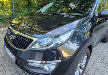 Kia Sportage 116.800 km 10.500 &euro; Düsseldorf 40625