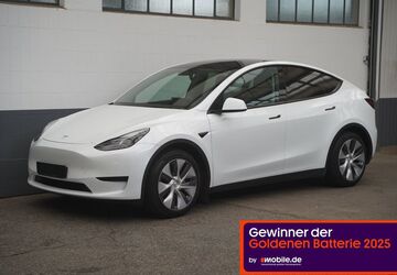 Tesla Model Y 66.465 km 31.550 &euro; Mönchengladbach 41236