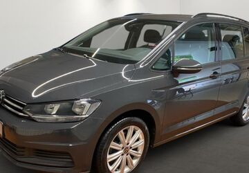 VW Touran 41.513 km 27.190 &euro; Düsseldorf 40233