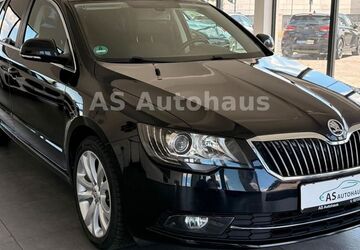 Skoda Superb 123.295 km 11.950 &euro; Nettetal 41334