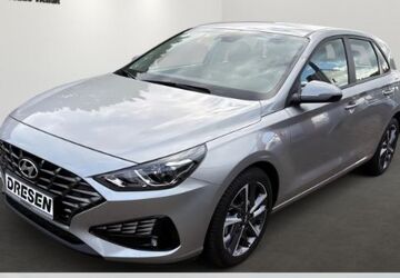 Hyundai i30 10.100 km 17.450 &euro; Neuss 41464