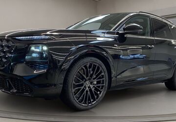 Audi Q7 2.500 km 123.890 &euro; Krefeld 47805