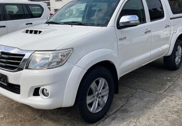 Toyota Hilux 221.000 km 14.700 &euro; Heinsberg 52525