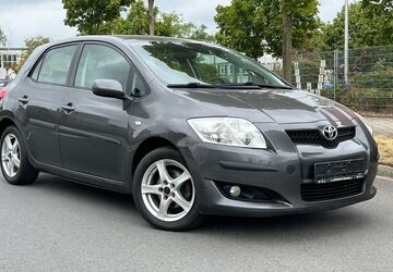 Toyota Auris 214.000 km 4.200 &euro; Neuss 41460