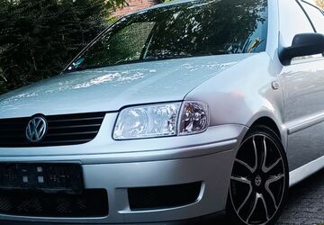 VW Polo 149.000 km 2.189 &euro; Erkelenz 41812