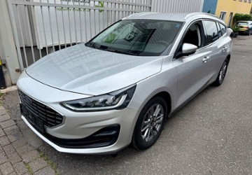 Ford Focus 196.240 km 9.300 &euro; Krefeld 47799