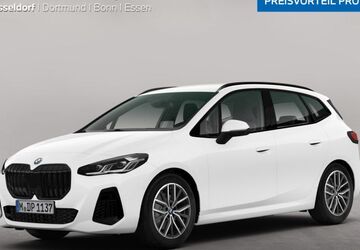 BMW 220 Active Tourer 11.374 km 33.599 &euro; Düsseldorf 40237