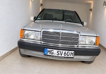 Mercedes-Benz 190 145.800 km 12.500 &euro; Mönchengladbach 41179