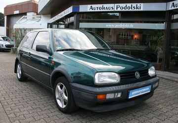 VW Golf 133.352 km 4.950 &euro; Mönchengladbach 41065
