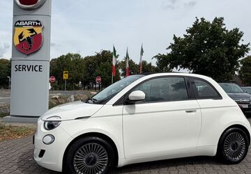 Fiat 500e 26.100 km 18.999 &euro; Grevenbroich 41515