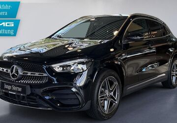 Mercedes-Benz GLA 250 12.636 km 40.990 &euro; Krefeld 47800