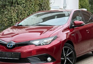 Toyota Auris 184.000 km 11.840 &euro; Düsseldorf 40468