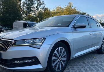 Skoda Superb 215.000 km 14.499 &euro; Mönchengladbach 41169