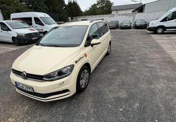 VW Touran 224.900 km 10.600 &euro; Wassenberg 41849
