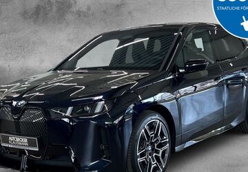 BMW iX 6.000 km 71.990 &euro; Krefeld 47800