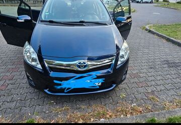 Toyota Andere 122.829 km 9.000 &euro; Mönchengladbach 41238