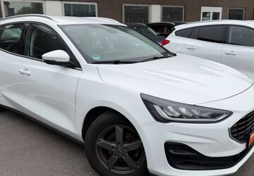 Ford Focus 111.950 km 11.880 &euro; Düsseldorf 40549